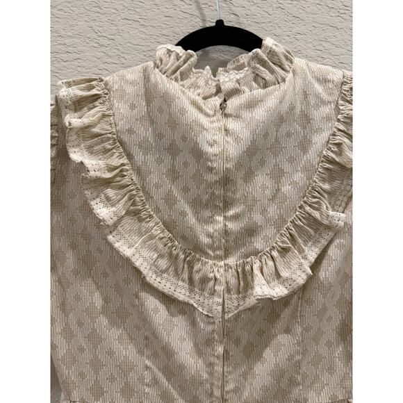 VTG 1940s Ruffle Dress Waisted Half Sleeve Lace Fabric Back Zip Closure - Picture 6 of 7